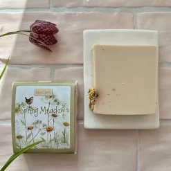 Alex Clark Spring Meadows Handmade Soap - Chamomile & Vanilla
