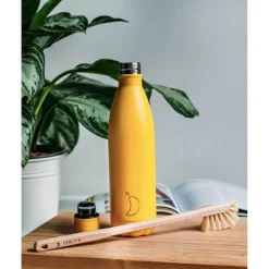 Chilly's Series 2 Reusable Water Bottle, Coffee Cup & Cleaning Brush Set - Abyss Black