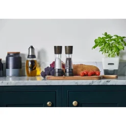 Cole & Mason Derwent Black Wood 19cm Salt Mill