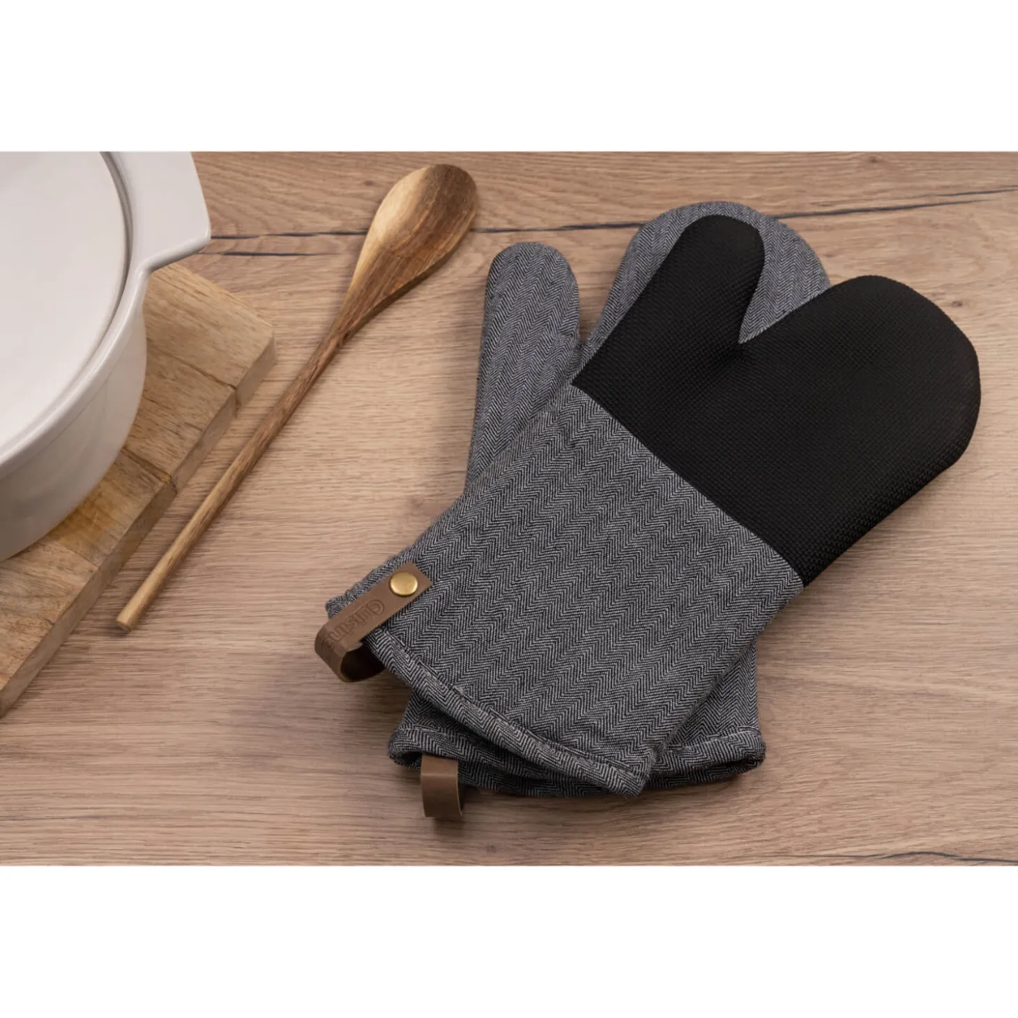 Cuisinart Neoprene Pack of 2 Oven Mitts - Herringbone Charcoal