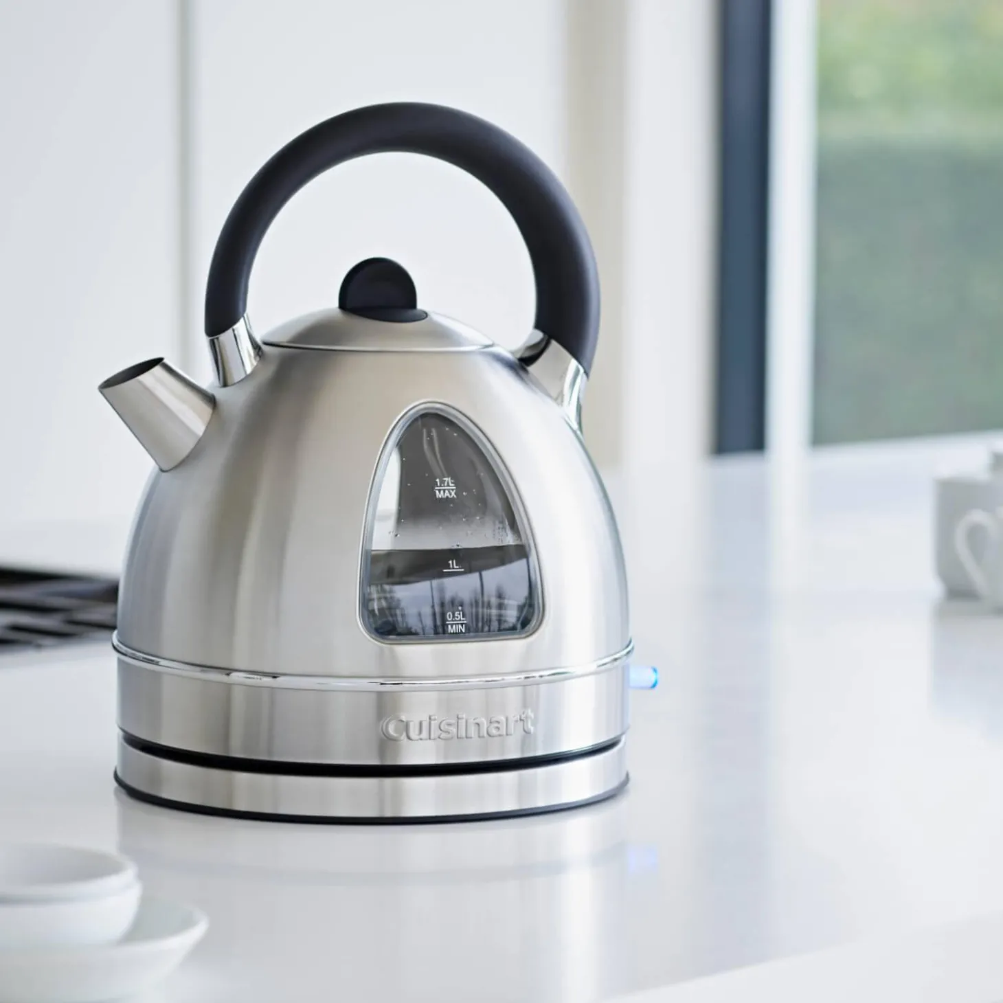 Cuisinart Traditional 1.7 Litre Dome Kettle - Brushed Steel
