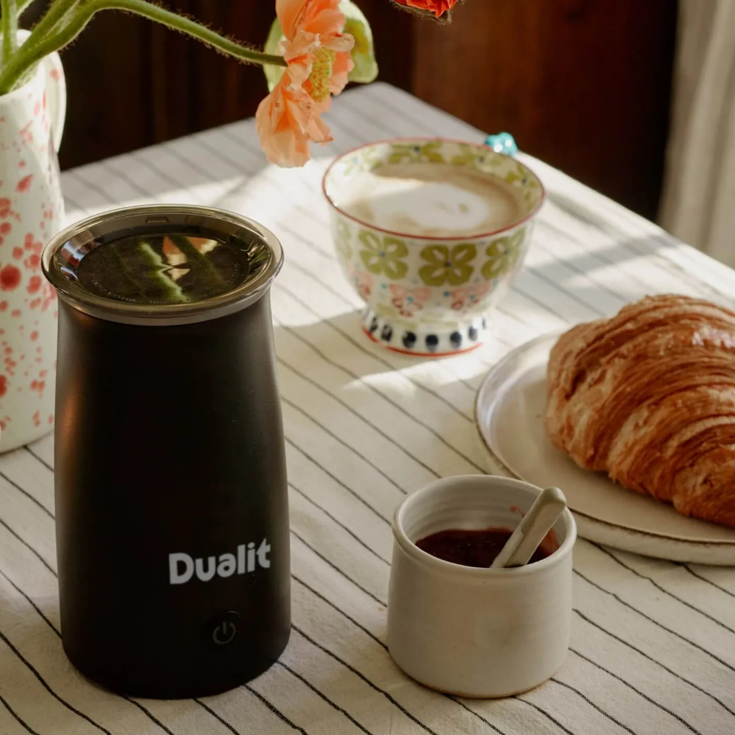 Dualit 84140 Hot Chocolate Maker & Milk Frother - Black