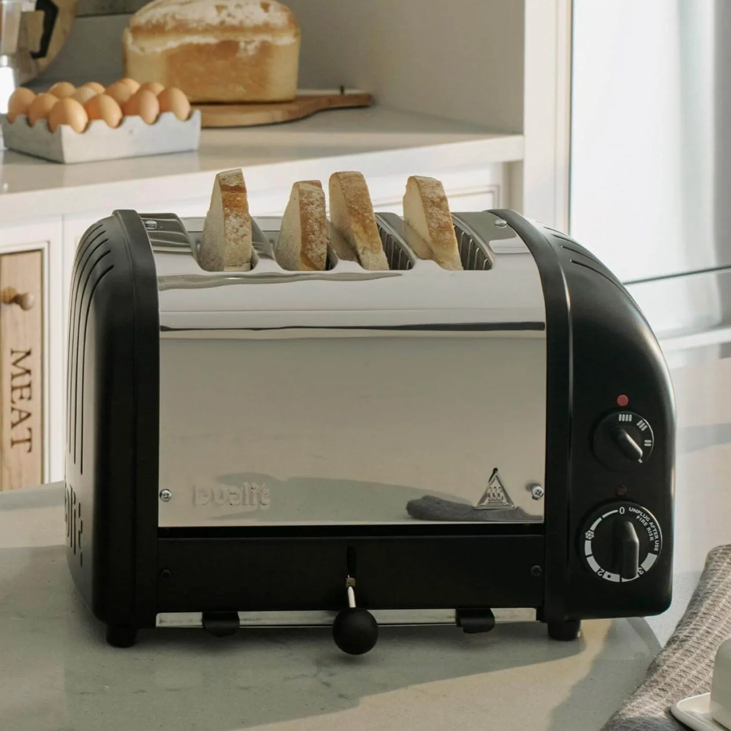 Dualit Classic Vario AWS 40370 4 Slice Toaster - Matt Black