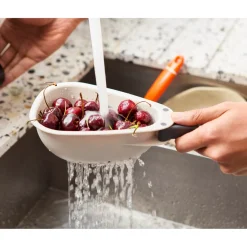 Joseph Joseph Droplet Colander With Folding Handle - Large