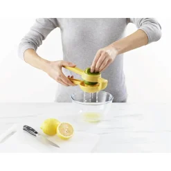 Joseph Joseph JuiceMax Dual Action Citrus Press - Yellow