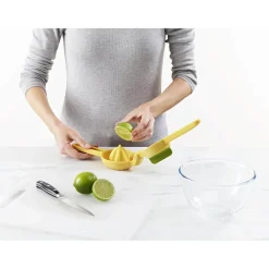Joseph Joseph JuiceMax Dual Action Citrus Press - Yellow