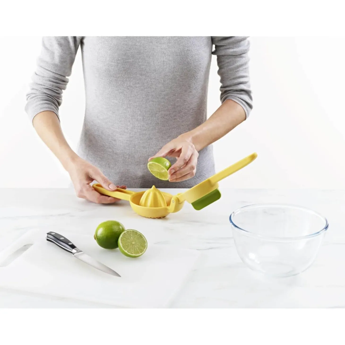 Joseph Joseph JuiceMax Dual Action Citrus Press - Yellow