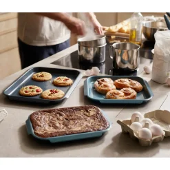 Joseph Joseph Nest™ Bake Oven Medium Non-Stick Baking Tray - Blue