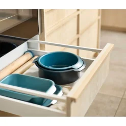 Joseph Joseph Nest™ Bake Oven 23cm Round Non-Stick Cake Tin - Blue