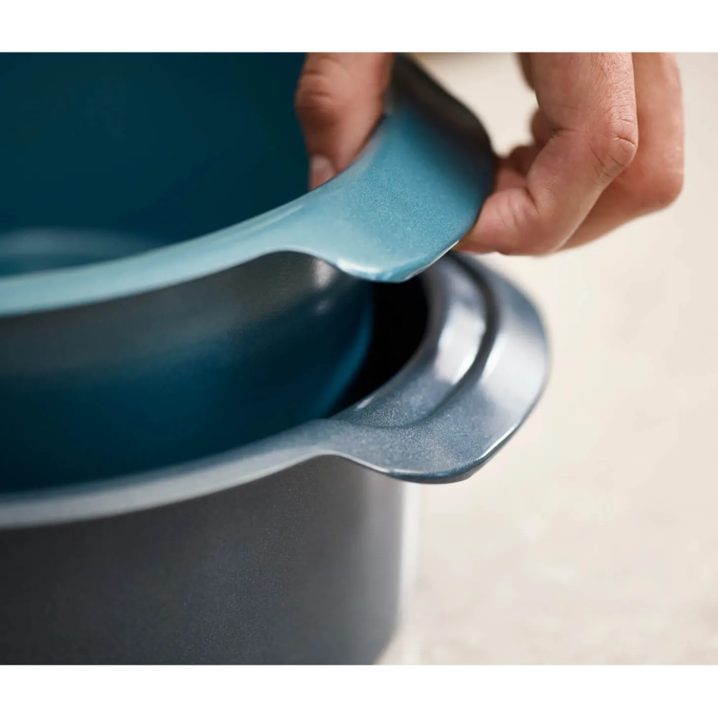 Joseph Joseph Nest™ Bake Oven Set Of 2 Round Non-Stick Cake Tins - Blue