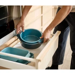 Joseph Joseph Nest™ Bake Oven 20cm Non-Stick Cake Tin - Blue