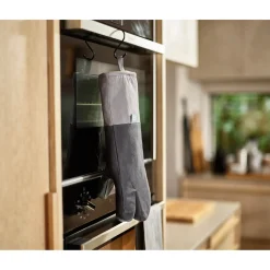 Joseph Joseph Pinch™ Easy-grip Single Oven Glove - Grey