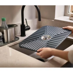 Joseph Joseph SinkShield™ Grey Sink Protector With Plug - Large