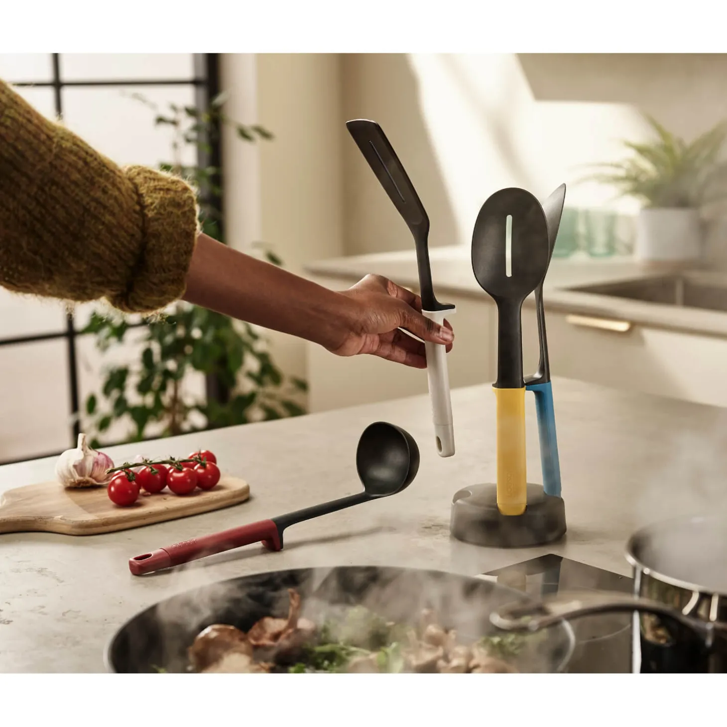 Joseph Joseph Slim 4 Piece Elevate Utensil Set with Storage Stand