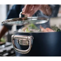 Joseph Joseph Space 25cm Non-Stick Folding Handle Stock Pot & Lid - Midnight Blue