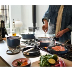 Joseph Joseph Space 24cm Non-Stick Folding Handle Frying Pan - Midnight Blue