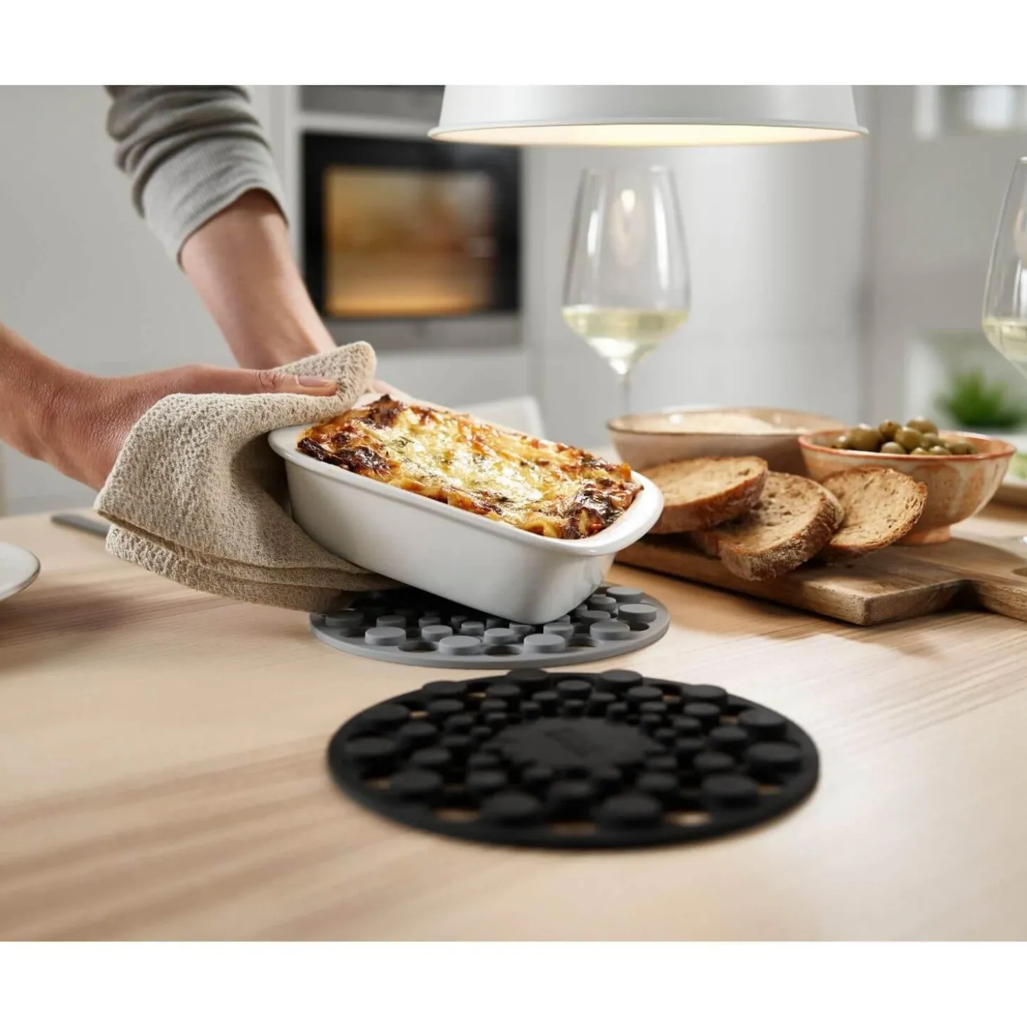 Joseph Joseph Spot-On Silicone Trivets - Set of 2