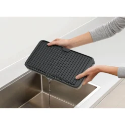 Joseph Joseph Tier Expandable Draining Mat - Grey