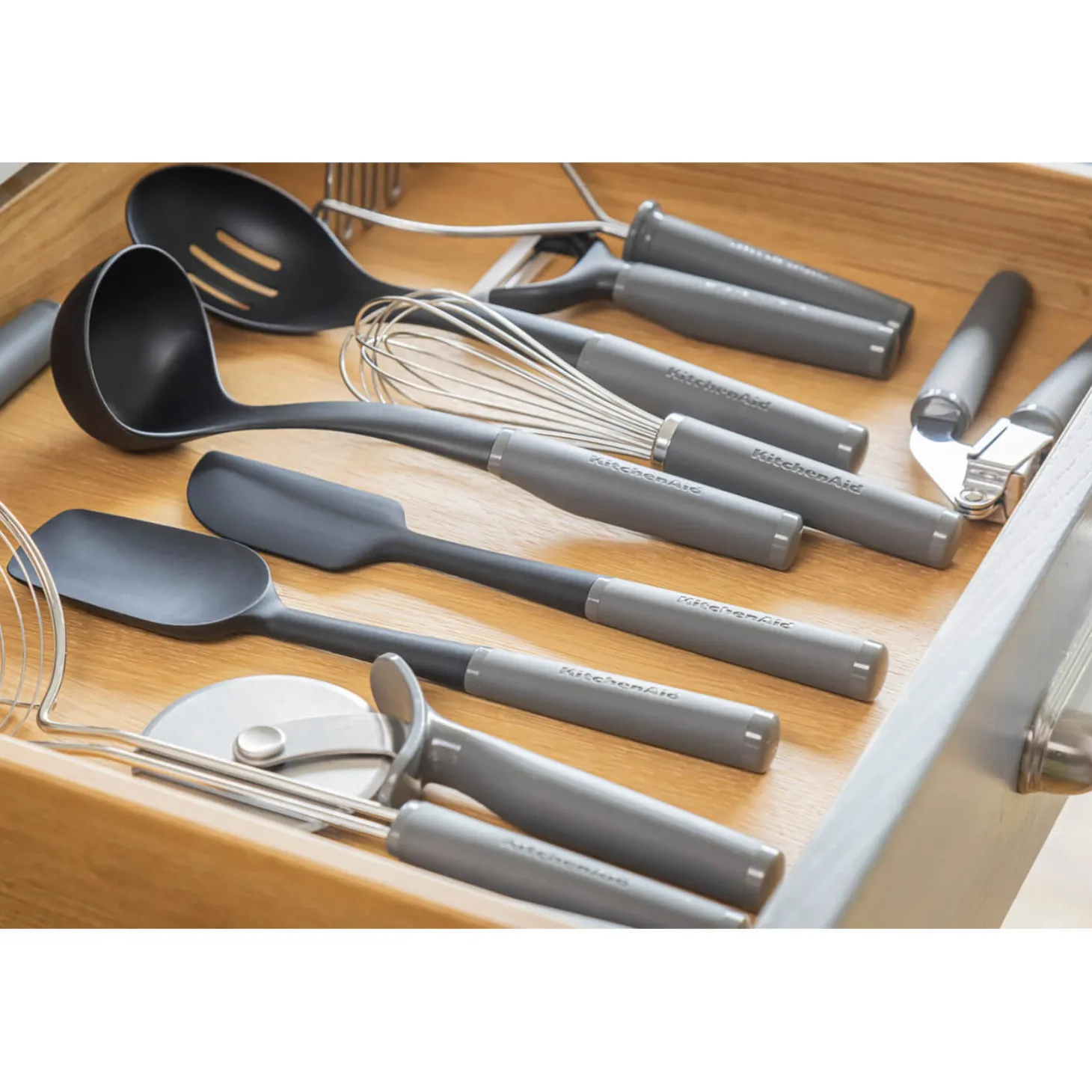 KitchenAid Soft Grip Y Peeler - Charcoal Grey