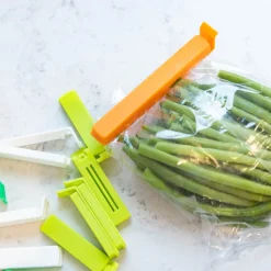 KitchenCraft Pack of 20 Assorted Sized Bag Clips