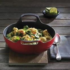 Le Creuset Cast Iron 24cm Balti Dish - Cerise