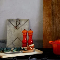 Le Creuset Classic Salt Mill - Volcanic