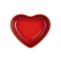 Le Creuset 20cm Heart Stoneware Bowl - Cerise