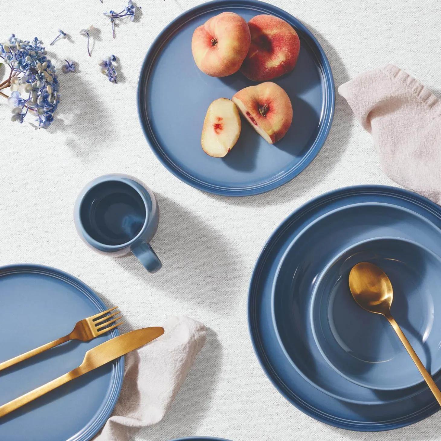 Le Creuset 16cm Stoneware Coupe Cereal Bowl - Chambray