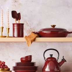 Le Creuset Craft Medium Silicone Spatula - Garnet