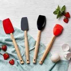 Le Creuset Craft Small Silicone Spatula - Black Onyx