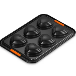 Le Creuset 6-Cup Non-Stick Tiered Heart Muffin Tray