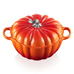 Le Creuset Halloween Cast Iron 24cm Pumpkin Casserole Dish - Volcanic