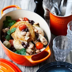 Le Creuset Signature Cast Iron 27cm Oval Casserole - Volcanic