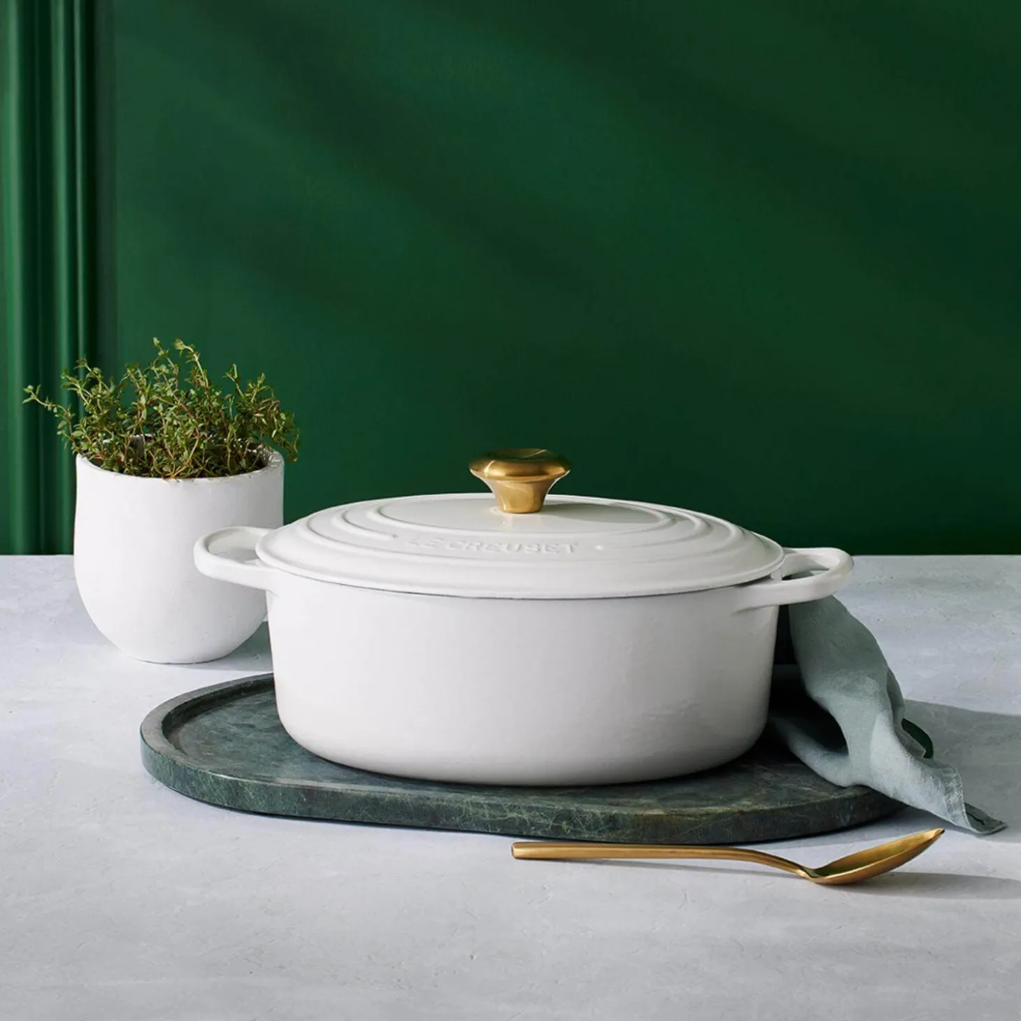 Le Creuset Signature Cast Iron 29cm Oval Casserole - White