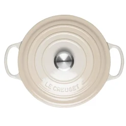Le Creuset Signature Cast Iron 26cm Round Casserole - Meringue