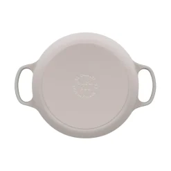 Le Creuset Signature Cast Iron 26cm Round Casserole - Meringue