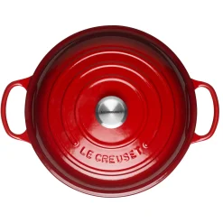 Le Creuset Signature Cast Iron 26cm Shallow Casserole - Cerise