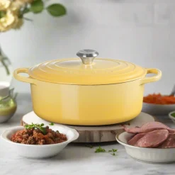 Le Creuset Signature Cast Iron 29cm Oval Casserole - Camomille