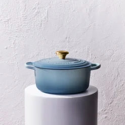 Le Creuset Signature Cast Iron 28cm Round Casserole - Chambray