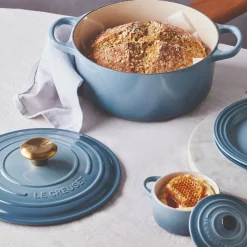 Le Creuset Signature Cast Iron 28cm Round Casserole - Chambray