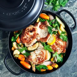 Le Creuset Signature Cast Iron 30cm Shallow Casserole - Satin Black
