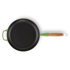 Le Creuset Signature Cast Iron 28cm Frying Pan - Bamboo Green