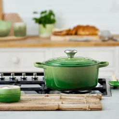 Le Creuset Signature Cast Iron 24cm Round Casserole  - Bamboo Green