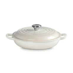 Le Creuset Signature Cast Iron 26cm Shallow Casserole - Meringue