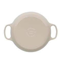 Le Creuset Signature Cast Iron 26cm Shallow Casserole - Meringue