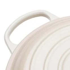 Le Creuset Signature Cast Iron 26cm Shallow Casserole - Meringue