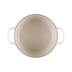 Le Creuset Signature Cast Iron 24cm Christmas Noel Casserole - Cotton