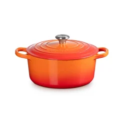Le Creuset Signature Cast Iron 22cm Round Casserole - Volcanic