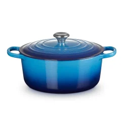 Le Creuset Signature Cast Iron 28cm Round Casserole - Azure