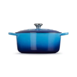 Le Creuset Signature Cast Iron 28cm Round Casserole - Azure